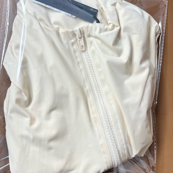 NWT MyraSwim Ivory Long Sleeve Cheeky Front Zip Swimsuit One Piece Sz S - Picture 2 of 8